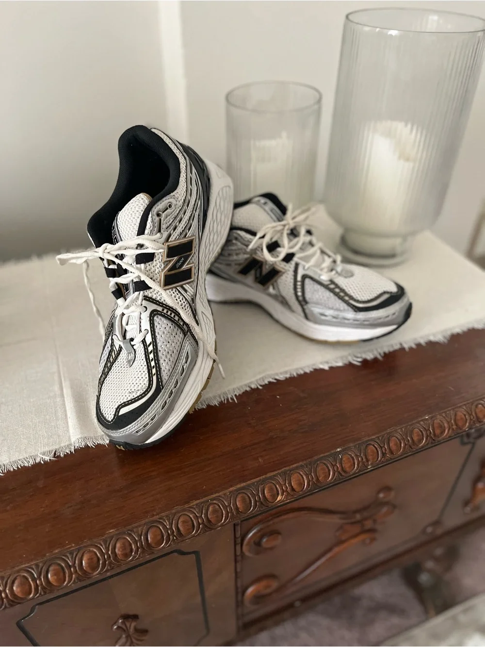 New Balance 1906R 'Metallic Silver Metallic Gold'